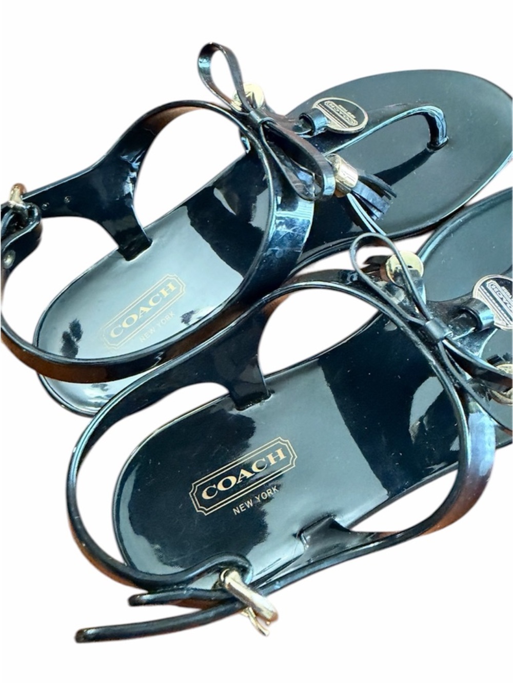 Coach Black Helma Patent T-Strap Jelly Sandals with Bow & Charm. Size 6 - Picture 8 of 8